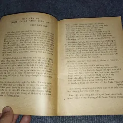 MẤY VẤN ĐỀ NGHỆ THUẬT CHÈO 992284