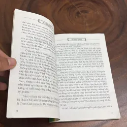 II Văn Học: Hồ Xuân Hương - Ngô Lăng Vân - 2008 1022455