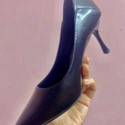 Giày mới 100% đặt nhầm  size  , màu đen  size 37 117720