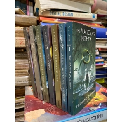 THE CHRONICLES OF NARNIA - C.S. Lewis 192556