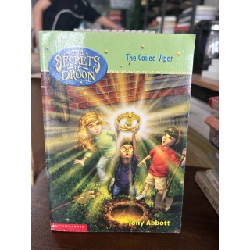 The Secrets of Droon: The Coiled Viper - Tony Abbott