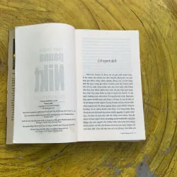 CÔ GÁI KHÔNG LÀ GÌ - TOMEK TRYZNA 753397