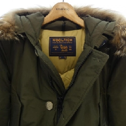 Áo khoác lông vũ WOOLRICH WOOLENMILLS 642227