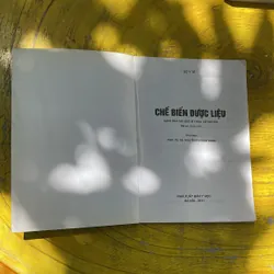 CHẾ BIẾN DƯỢC LIỆU SÁCH ĐÀO TẠO BÁC SĨ Y HỌC CỔ TRUYỀN- chủ biên PGS.TS.DS. Nguyễn P.Dung 687575