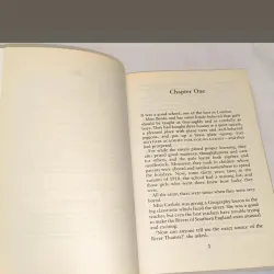 Journey to the river sea  748139