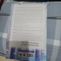 Sách Tận cùng của nỗi đau 736626