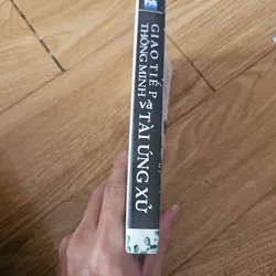 Giao tiếp thông minh và tài ứng xử
 721625