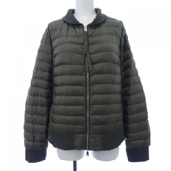 Áo khoác lông vũ MONCLER