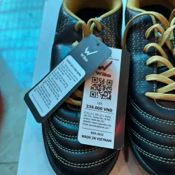 Giày đá bóng sz 39 975785