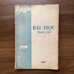 Bài học Trung Cấp quyển 1