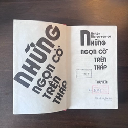 Tiểu thuyết Những ngọn cờ trên tháp 539578