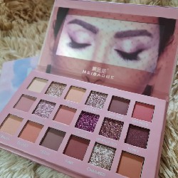 Bộ phấn mắt nude