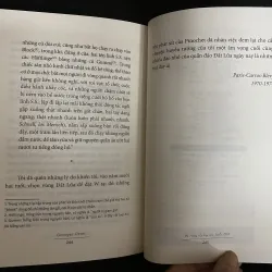 W hay là Ký ức tuổi thơ của nhà văn Pháp Georges Perec.   1030694