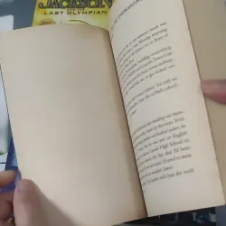 [MIỄN PHÍ BỌC SÁCH] Percy Jackson & The Olympians 1+3+4+5 - Rick Riordan 1033653