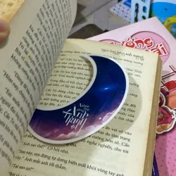 Người Láng Giềng Ánh Trăng của tác giả Đinh Mặc 1043554