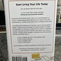 Living without procrastination Susan Roberts hard cover 735126