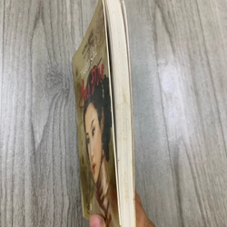 Thắm sắc hoa đào - Vương An Ức. 999 465959
