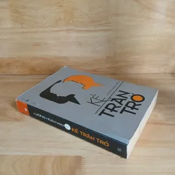 Kẻ Trăn Trở - Lương Hoài Nam 704190