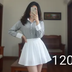 Set váy áo size S M còn nguyên tag mác