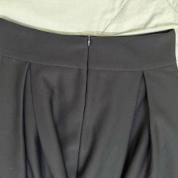 Váy xếp ly to, size M lưng chết dây kéo sau lưng 463423