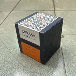 Nến thơm Mikasa Verdant Citrus – hương cam chanh dịu nhẹ 560550