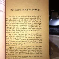 Đứng dậy 72 - 45 năm đấu tranh vì độc lập thống nhất 1020555