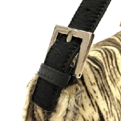 Túi xách vai Fendi Baguette 26424 - Hàng hiệu Chính hãng 766818