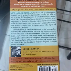 The 100 Year Old Man Who Climbed Out The Window And Disappeared - Jonas Jonasson 1032561