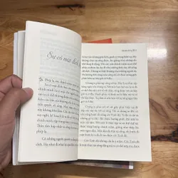 Sách Phật Giáo: Hạnh Phúc Cầm Tay - Thích Nhất Hạnh - Chân Hội Nghiêm (Chuyển Ngữ) - 2020 702684