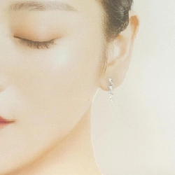 K18WG Bông tai kim cương 0.42CT - Hàng hiệu Authentic 870076