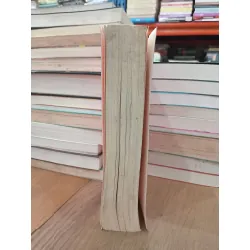 THE WIVES - LAUREN WEISBERGER 119473