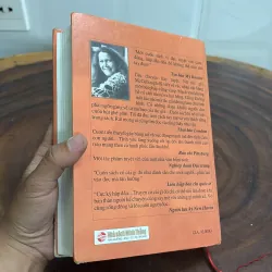 II Tác Phẩm Kinh Điển: Tiếng Chim Hót Trong Bụi Mận Gai - COLLEEN McCULLOUGH - 2005 1032299
