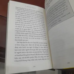 Daniel Smith - TƯ DUY NHƯ CHURCHILL 994079