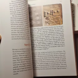 Yuval Noah Harari - Sapiens: A Brief History of Humankind (bản in màu) 933931
