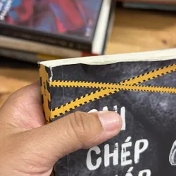 II Tựa Sách: Ghi Chép Pháp Y _ Những Cái Chết Bí Ẩn - Lưu Hiểu Huy - 2022 698410