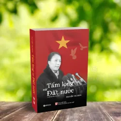Tấm lòng với đất nước (Xuất bản lần thứ hai) bìa mềm 1020231