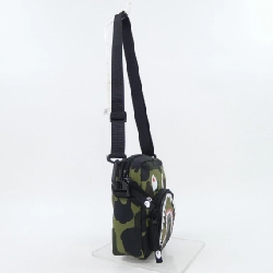 A BATHING APE BAG 656463