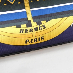 Hermès LE TOUR DU MONDE EN 63 CASES Carré 003177S Khăn choàng 625536