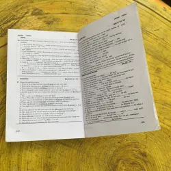  COMBO A PRACTICAL ENGLISH GRAMMAR EXERCISES & NGỮ PHÁP THÔNG DỤNG 136 ĐỀ MỤC 753165