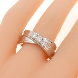 Nhẫn kim cương ba viên PT900 0.40CT 670892