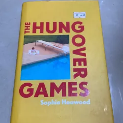 The hungover game - Sophie Heawood 1018775