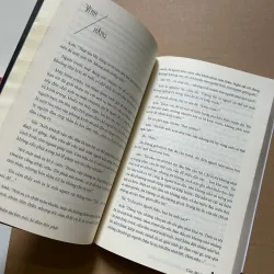 Thiên tài bên trái kẻ điên bên phải 800092