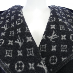 Áo khoác có mũ LOUIS VUITTON FGCO44QWE - Hàng hiệu Chính hãng 821233