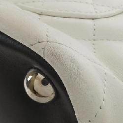 Túi Chanel Cambon Line 25169 615238