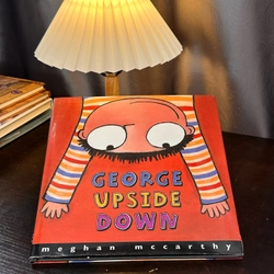 Sách bìa cứng áo giấy George Upside Down