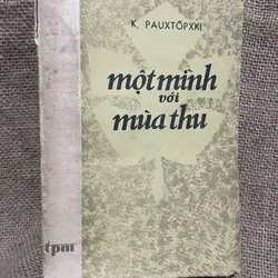 Bình minh mưa, Bông Hồng vàng , một mình với mùa thu (tiểu luận, chân dung) - Paustovsky 719411