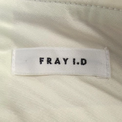 【Mã giảm giá】Quần FRAY I.D 653989