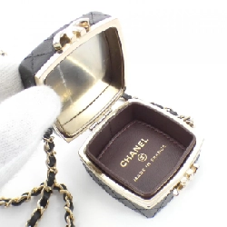 Chanel AP2425 Túi xách dây chuyền 629717