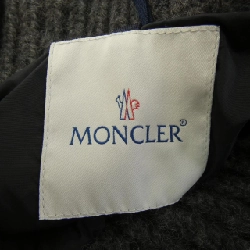 Áo khoác lông vũ MONCLER 643036