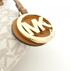 【Sản phẩm mới】Michael Michael Kors JET SET ITEM 30S0GTTT1B Túi 620470